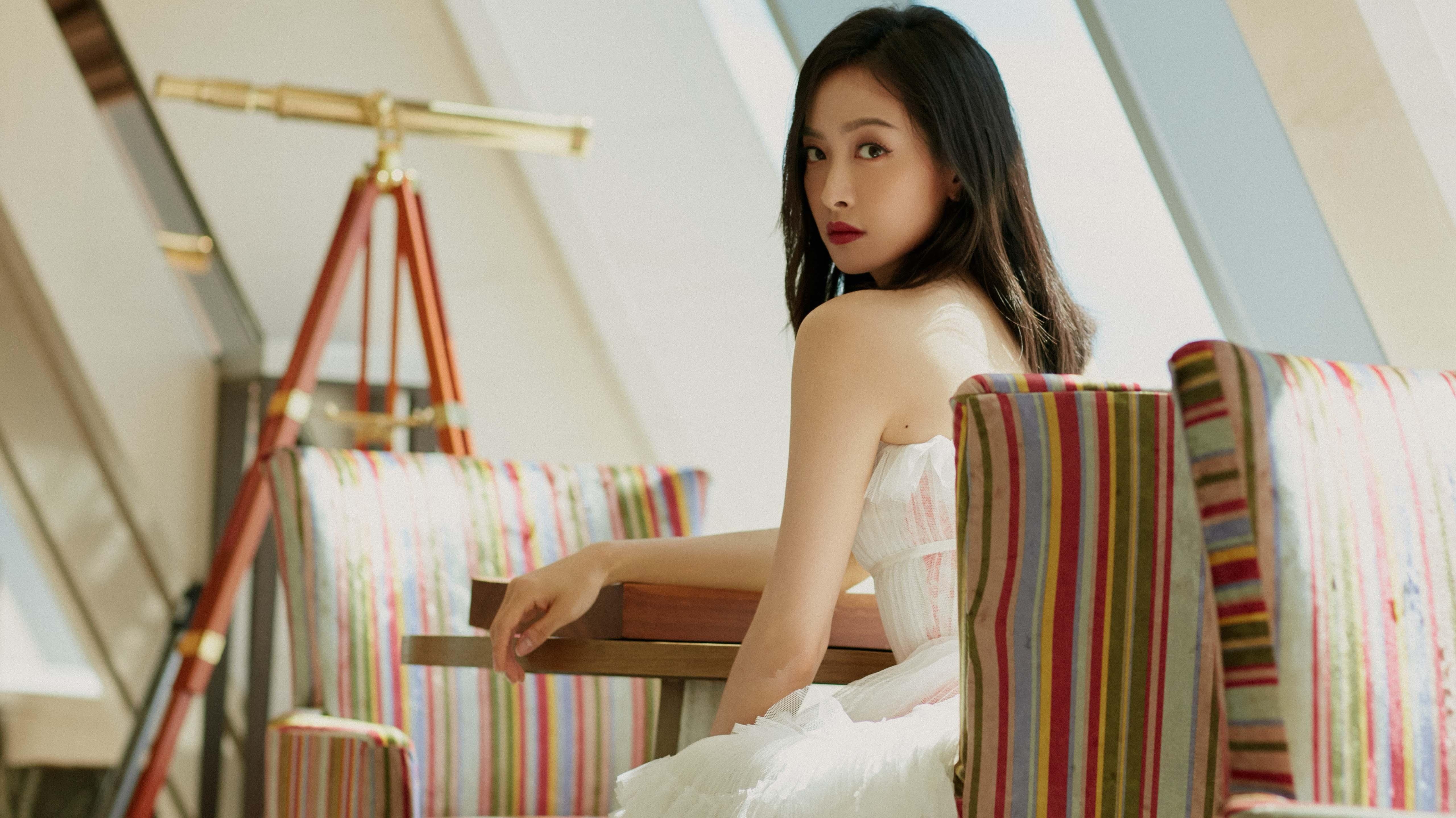 当魔笛在北美夜空奏响—厄瓜多尔绝境逆转,莫德里奇用一脚传球定义世界杯的唯一性